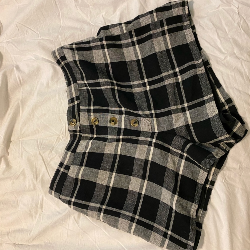 Plaid high waisted shorts
